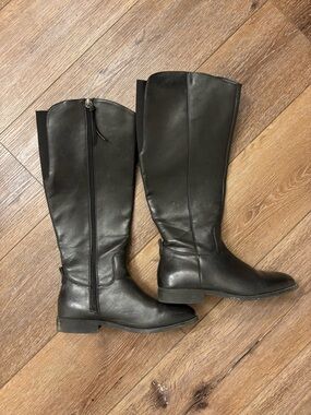 Classic Tall Women's Riding Boots - Black